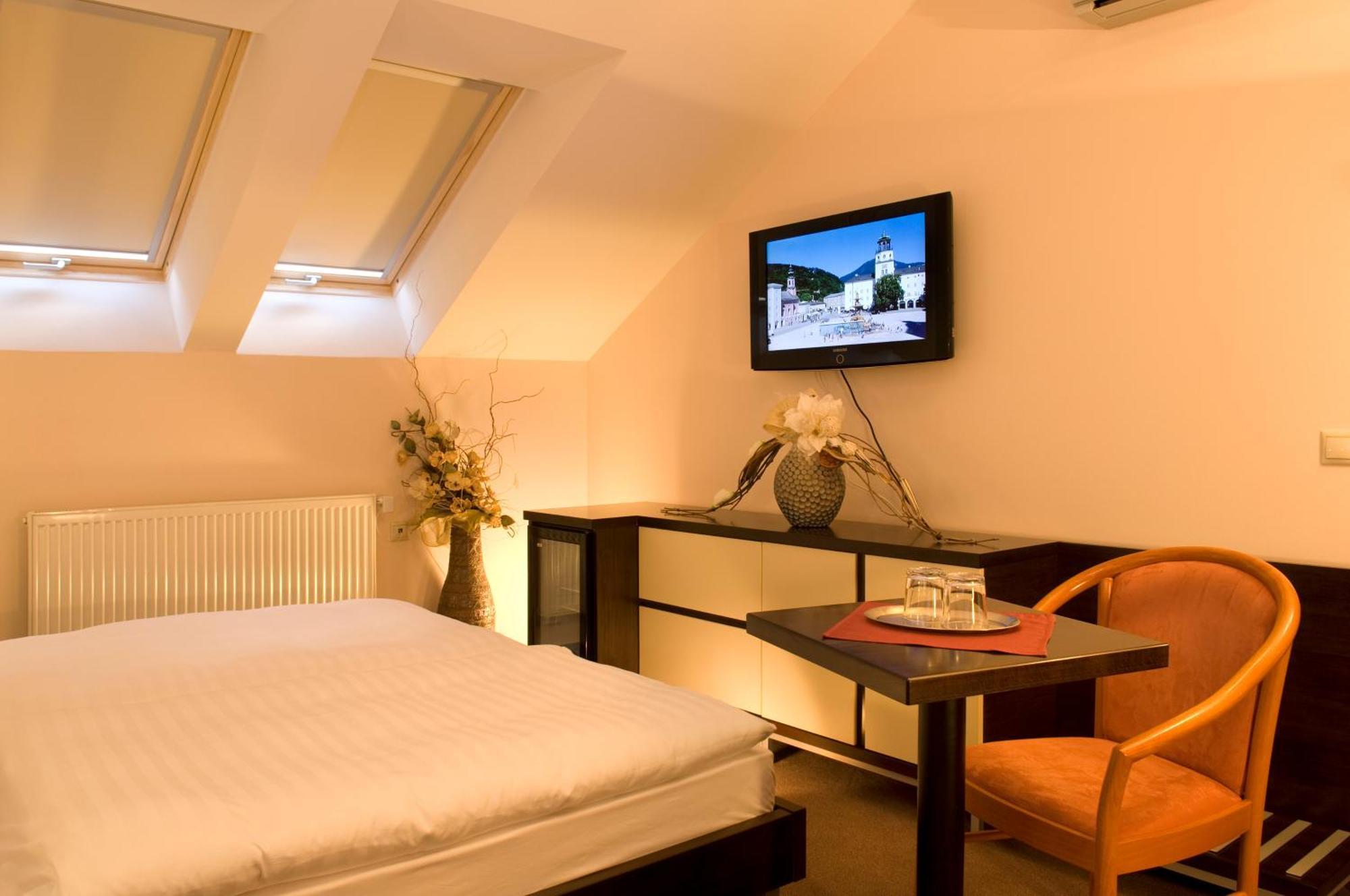 Franko Hotel Zvolen Zimmer foto